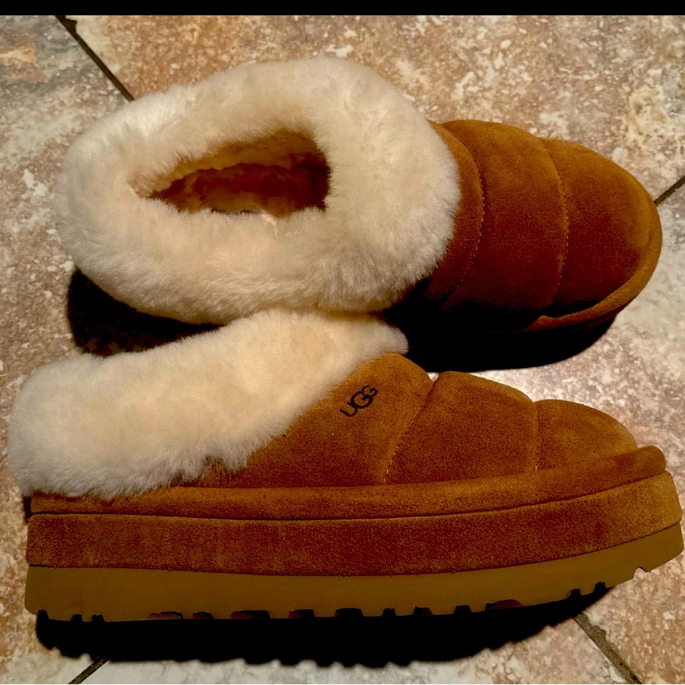 Uggs Tazzlita slippers